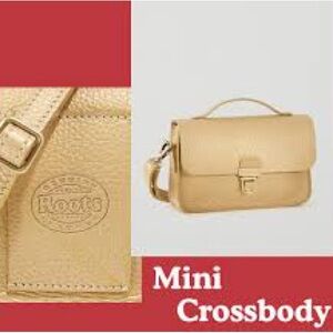Roots leather bag purse